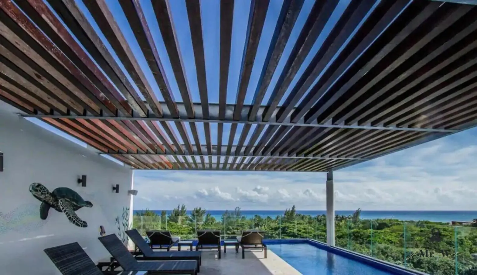 Oceanview Rooftop Pool Spa Tub Steps To Beach Playa del Carmen