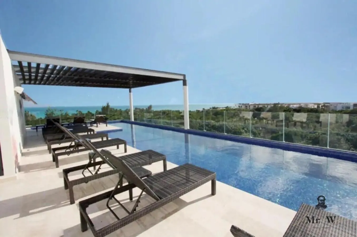 Oceanview Rooftop Pool Spa Tub Steps To Beach Playa del Carmen 0*,  Messico